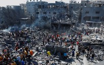Người thân tìm cách nhận dạng nhau khi Israel tăng cường không kích Gaza