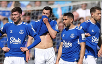 Vì sao Everton sắp bị giải Ngoại hạng Anh trừ 12 điểm, Man City lại nơm nớp lo sợ?