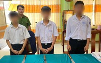 Quảng Ngãi: Công an kiểm tra đột xuất phát hiện học sinh đem dao đến trường
