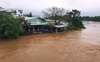 3 người mất tích, hàng nghìn ngôi nhà bị ngập, giao thông chia cắt do mưa lũ