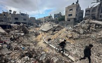 Khói súng tạm tan, Gaza hoang tàn lo lắng cho tương lai