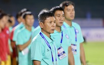 Nóng: HLV Võ Đình Tân nộp đơn từ chức ‘tôi cảm ơn CĐV, cầu thủ Khánh Hòa’