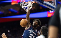 Joel Embiid phong độ hủy diệt, nối dài chuỗi trận 30-10 lên con số 12