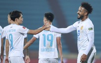 Thắng áp đảo HAGL, CLB Nam Định hiên ngang trở lại ngôi đầu V-League