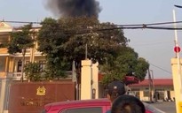 Hải Dương: Hỏa hoạn thiêu rụi nhiều xe vi phạm tại nhà để xe Công an H.Bình Giang