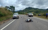 Kon Tum: Tai nạn giữa ô tô biển xanh và xe máy, 1 người tử vong