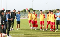 HLV Hoàng Anh Tuấn 'bối rối' chưa biết chọn cầu thủ nào dự giải U.20 châu Á