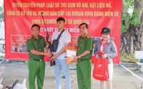 Vĩnh Long: Đem súng, đạn, roi điện, vũ khí tự chế... đi đổi quà