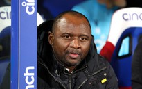 HLV Patrick Vieira bị Crystal Palace sa thải sau 11 trận liên tiếp không thắng