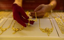 Giá vàng hôm nay 6.3.2023: Vàng nhẫn cao hơn thế giới 700.000 đồng/lượng