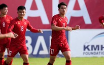 U.22 Việt Nam đấu U.22 Lào: HLV Troussier dùng đội hình 'siêu tấn công'