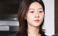 Kim Sae Ron đánh bạc tại quán rượu giữa tâm điểm scandal