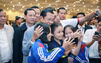 Thủ tướng Hunsen mong chờ kỷ lục huy chương từ đoàn thể thao Campuchia