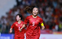 Đội tuyển nữ Việt Nam vô địch SEA Games 32, HLV Mai Đức Chung: 'Tôi hạnh phúc'