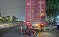 Hưng Yên: Va vào đuôi xe container dừng ven đường, một người tử vong