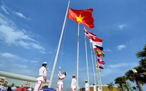 Thiêng liêng lễ thượng cờ Tổ quốc của đoàn thể thao Việt Nam ở SEA Games 32