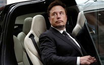 Tỉ phú Elon Musk gây sốt tại Trung Quốc, hứa mở rộng kinh doanh
