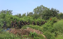 Vượt rẫy, băng rừng truy bắt nhóm người tấn công 2 trụ sở xã ở Đắk Lắk