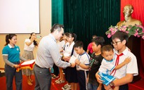 Hội Doanh nhân trẻ Việt Nam thực hiện nhiều chương trình giúp trẻ em khó khăn