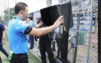 ‘Bí mật’ xe VAR sắp sử dụng tại V-League, FIFA sát hạch trọng tài Việt Nam