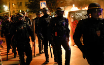 Biểu tình ở Pháp: Đốt phá, cướp bóc tràn lan, 45.000 cảnh sát được huy động