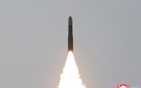 Triều Tiên phóng tên lửa sau khi dọa bắn máy bay do thám Mỹ
