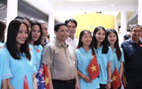 Thủ tướng Phạm Minh Chính thăm đội tuyển nữ Việt Nam trước thềm World Cup 2023