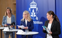 Thụy Điển nâng cảnh báo khủng bố sau vụ đốt kinh Koran, Mỹ có động thái