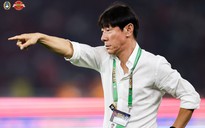 U.23 Indonesia thua ngược U.23 Malaysia, HLV Shin Tae-yong kêu ca trọng tài thổi oan phạt đền