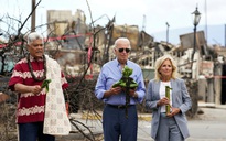 Tổng thống Biden đến Hawaii sau thảm họa cháy rừng