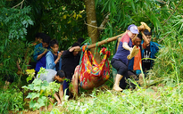 5 tiếng cứu nam thanh niên bị lũ cuốn trôi