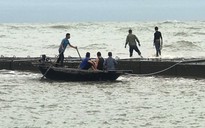 3 người trong gia đình mất tích, nghi tàu va vào đê biển ngầm chắn sóng ở Hải Phòng