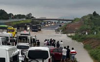 Chưa tìm ra nguyên nhân chính gây ngập cao tốc Phan Thiết - Dầu Giây