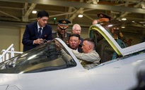 Ông Kim Jong-un thăm 2 nhà máy sản xuất máy bay Nga