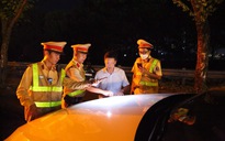 Không chịu đo nồng độ cồn, chủ tịch phường ở Hà Nội bị xử phạt