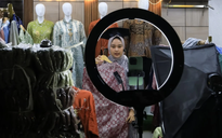 Bùng nổ bán hàng qua TikTok, Indonesia tìm cách bảo vệ tiểu thương