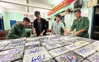 Phát hiện khoảng 287 kg nghi ma túy ở bờ biển Quảng Ngãi