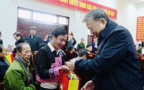 Đại tướng Tô Lâm thăm, tặng quà người nghèo, lao động khó khăn ở Sơn La