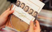 Thế hệ Gen Z 'đi săn' đĩa CD nhạc cổ điển