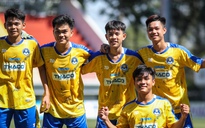 Trường ĐH Văn Hiến 3-0 Trường ĐH Luật TP.HCM: Siêu phẩm mở ra chiến thắng thuyết phục