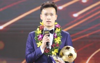 Nguyễn Hoàng Đức lần thứ 2 giành Quả bóng vàng Việt Nam: Tuổi 26 rực rỡ!