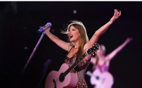 Chi chục triệu đồng đi xem Taylor Swift biểu diễn