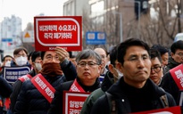 Chính phủ Hàn Quốc quyết tăng chỉ tiêu trường y bất chấp làn sóng đình công