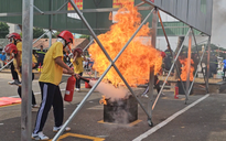 Tổ liên gia an toàn PCCC Q.12 sôi nổi hội thi nghiệp vụ chữa cháy