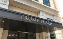 Khách thuê tòa nhà Trump Plaza muốn xóa tên Trump
