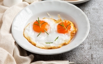 Ngày mới với tin tức sức khỏe: Ăn trứng mỗi ngày, giảm 47% nguy cơ bệnh Alzheimer
