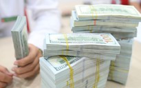 Giá USD hôm nay 23.8.2024: Ngân hàng tăng giá đô