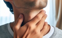 5 dấu hiệu cần sớm đi khám tuyến giáp