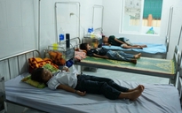 Vụ 40 học sinh nghi ngộ độc: Xin ý kiến tiếp tục đình chỉ phó hiệu trưởng