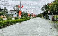 Bão Fengshen chưa vào bờ, vùng trũng Huế đã ngập lụt